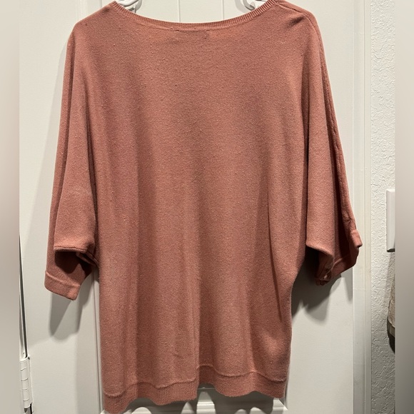 New York & Company - Pullover Sweater • Scoop Neck • Dolman Sleeve Size XL - Picture 5 of 8